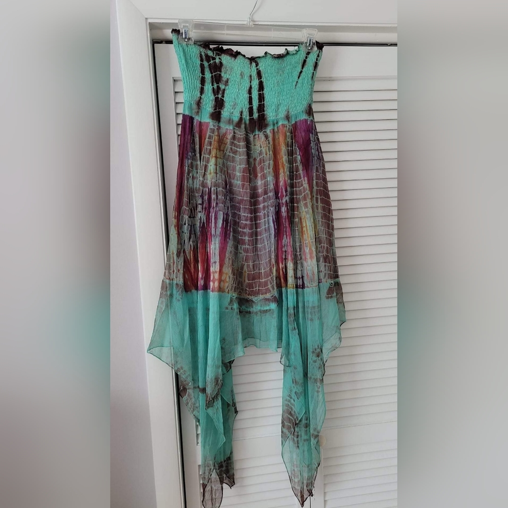 Earthbound Organics Strapless Tiedye Dreas